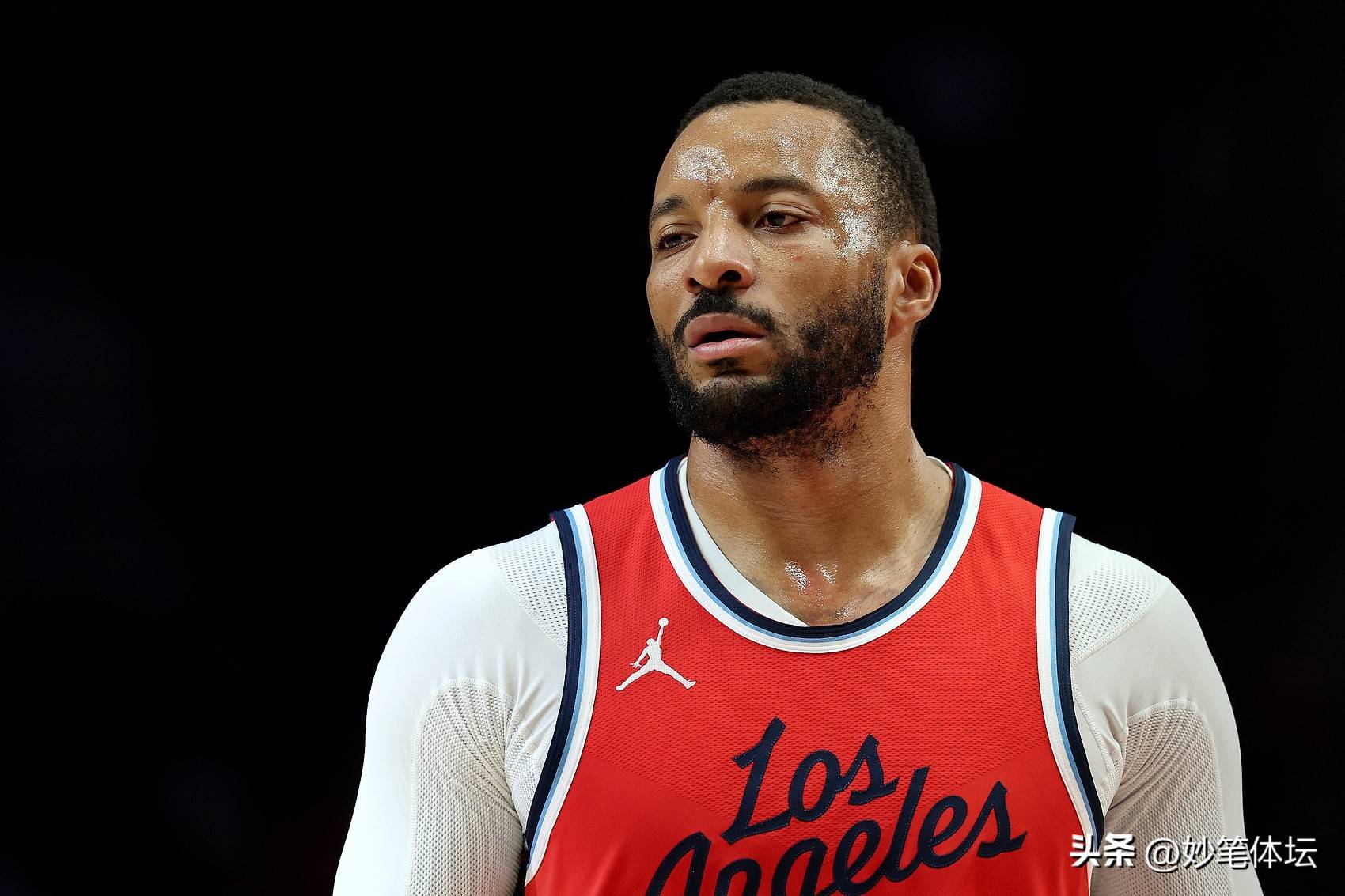 NBA季后赛战况激烈，各队士气高昂的简单介绍