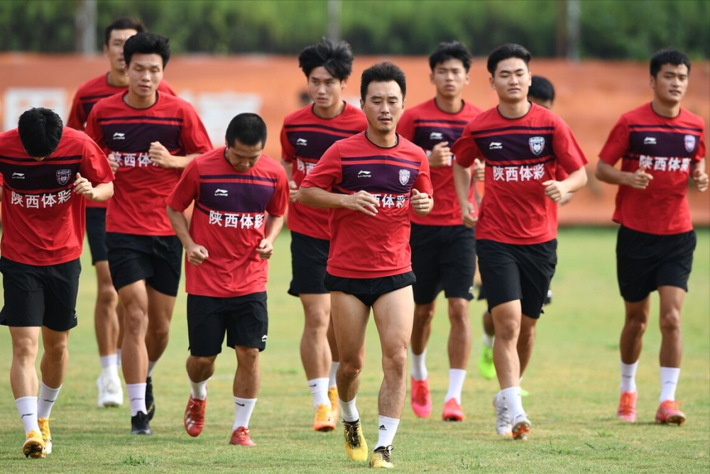 陕西长安竞技主场取胜，全面优势