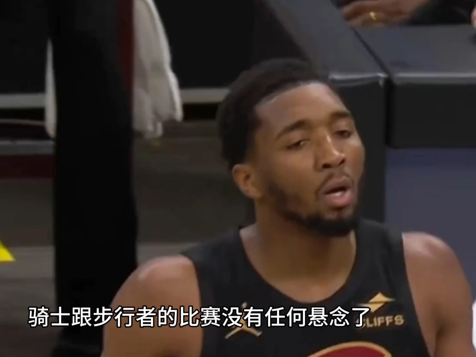 步行者客场不敌老鹰，极为遗憾